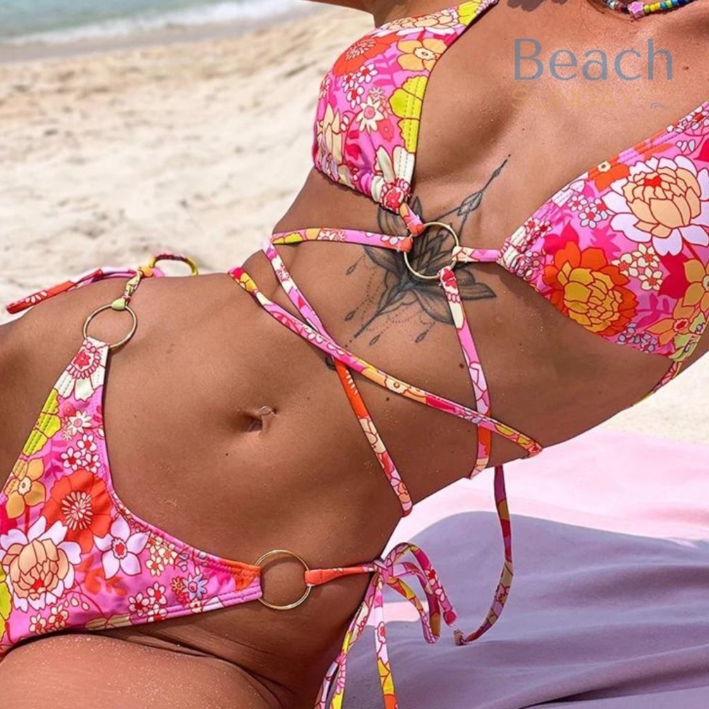 Beach Sunday, BiquíniEvangeline, Evangeline, roupa de praia, biquíni comportado, biquíni de mulher, biquíni em alta, biquíni cintura alta, biquíni em promoção, moda praia, loja de biquíni, férias no litoral, domingo de praia, viagem na praia, casa de praia, verão, mar, orla da praia, roupa de banho, biquini, maio, maiô, saída de praia, biquini barato, biquini com frete grátis, biquini em conta